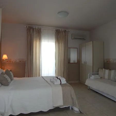 Palmina Mare Villa And Studios Paralia Vrachou Extérieur photo