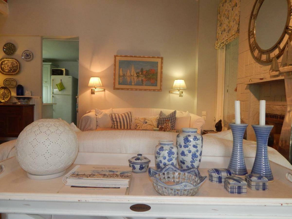 Palmina Mare And Apartment Paralia Vrachou